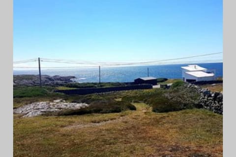 THE CREST- 4 BED SEA VIEW PROPERTY -TREARDDUR BAY House in Trearddur Bay