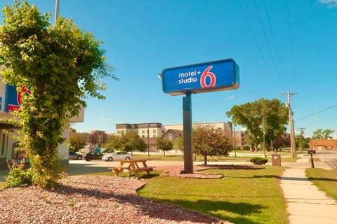 Property logo or sign