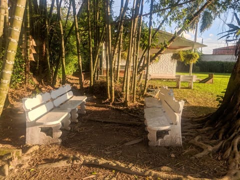 Garden, Seating area