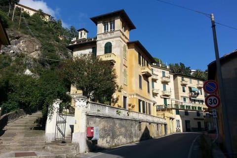 Facade/entrance, Street view