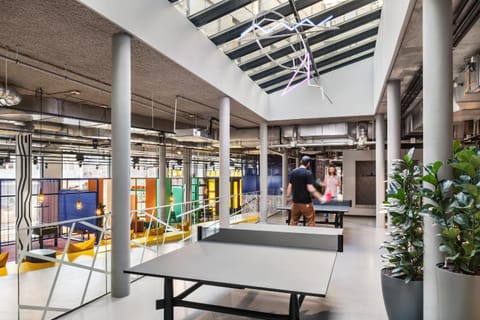 Communal lounge/ TV room