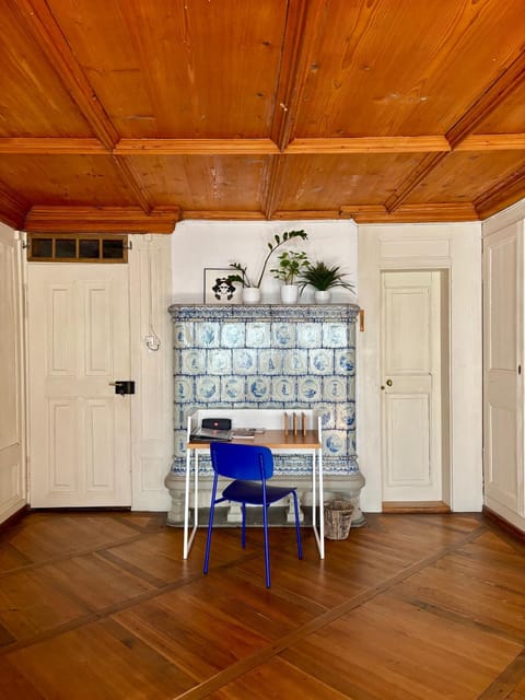 Steps to Bern's Best Historic Sites! Apartment in City of Bern