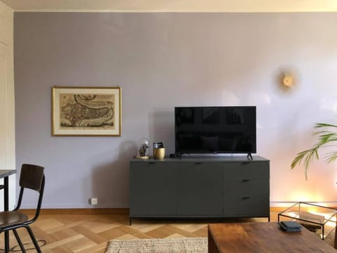 Unesco Heritage & Steps to Bern's Sites! Apartment in City of Bern