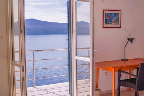 3 Bedroom Beach House with private sea access House in Dubrovnik-Neretva County