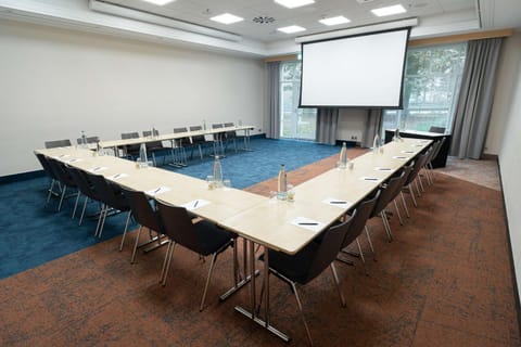 Meeting/conference room