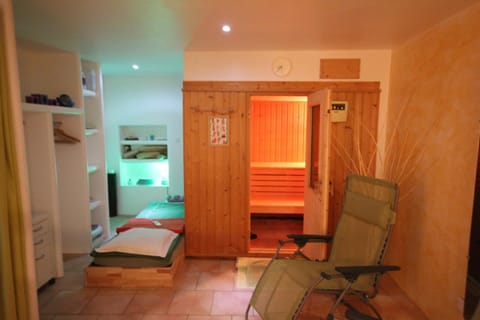 Sauna, Spa and wellness centre/facilities