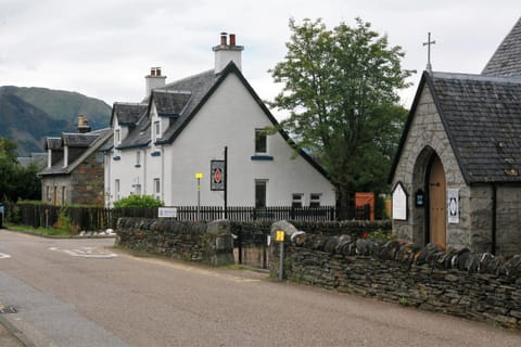 Duart Cottage House in Glencoe
