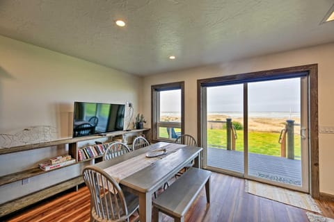 Waldport Escape - Sanderling Sea Cottages, Unit 8 House in Oregon