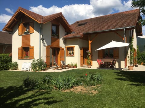 Lac d'Annecy Bed and Breakfast in Doussard