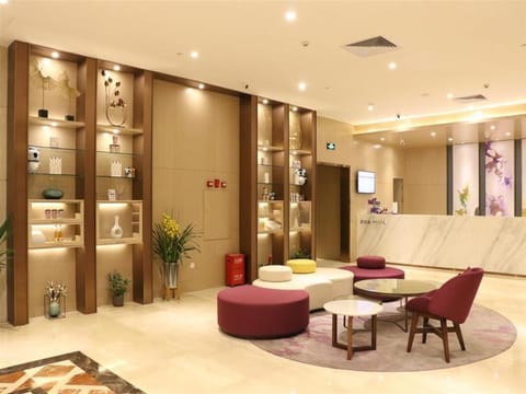 Lavande Hotel Dongguan Houjie Convention Cente Shanmei subway station Hotel in Guangzhou