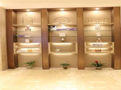 Lavande Hotel Dongguan Houjie Convention Cente Shanmei subway station Hotel in Guangzhou