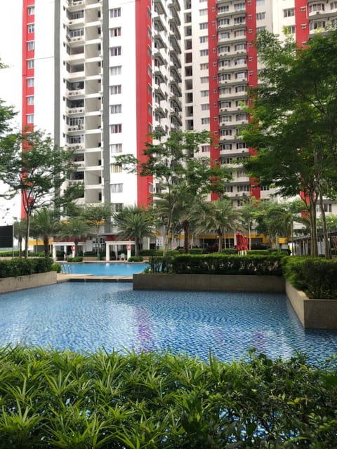 Main Place Resort Family Suite Apartment in Subang Jaya