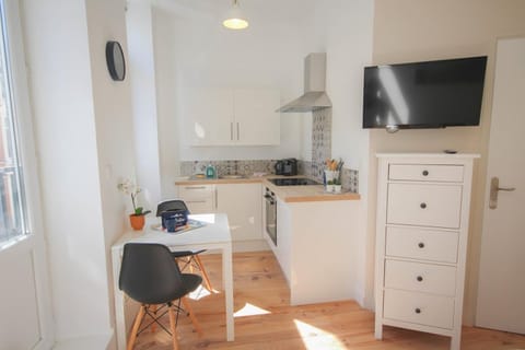 Lille centre- Nice Studio Apartment in Lille