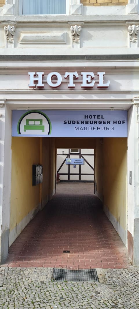 Hotel Am Sudenburger Hof Bed and Breakfast in Magdeburg