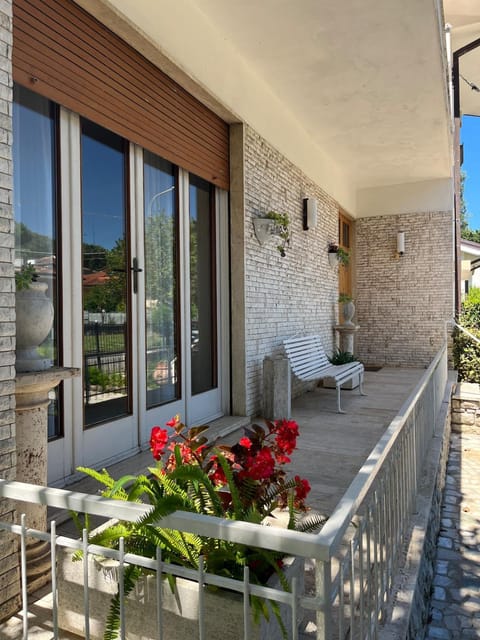 Villa in città di arte con giardino privato - Carnevale di Viareggio House in Pietrasanta