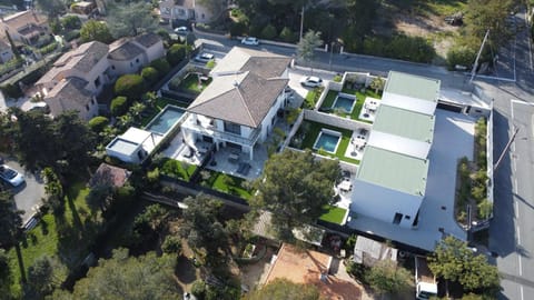Property building, Bird's eye view