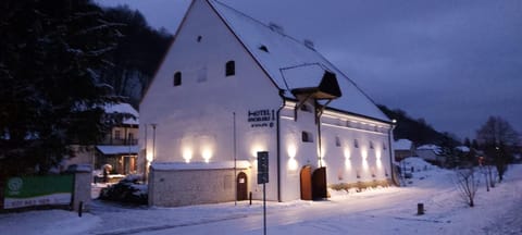 Hotel Spichlerz Pierwszy SPA & WELLNESS Übernachtung mit Frühstück in Masovian Voivodeship