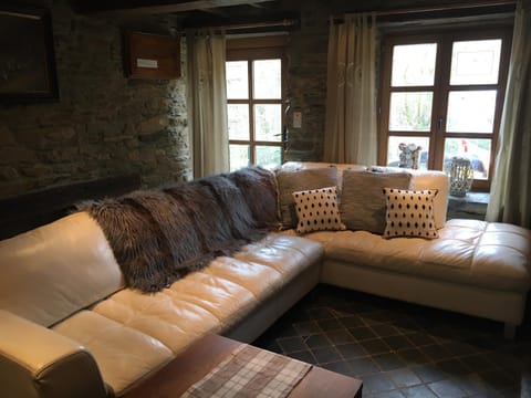 Property building, Seating area