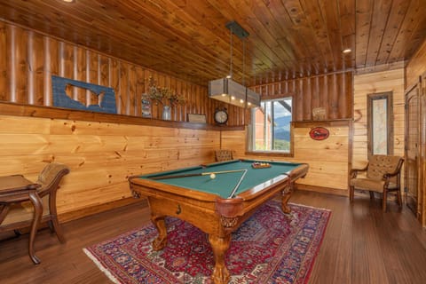 Southern Comfort cabin Cabin in Gatlinburg