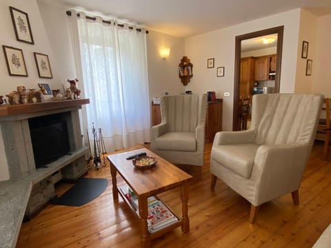 Living room, Seating area, flat iron