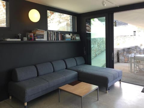 VILLETTA FARFALLINA "The unique property in the world with an openable roof" House in Lucca