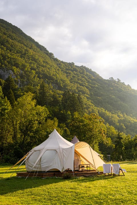 Glamping Gozdna Jasa Luxury tent in Bovec
