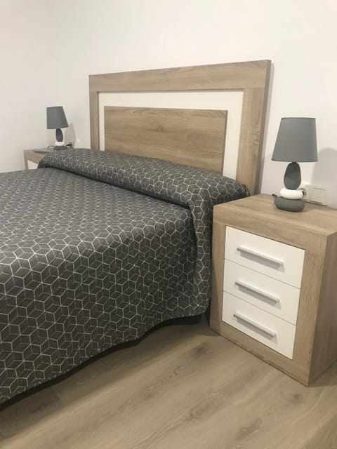 Apartamento 21, muy céntrico, 5personas Apartment in Tortosa