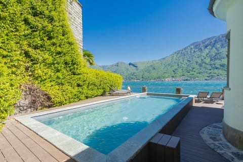 Pool view, Swimming pool