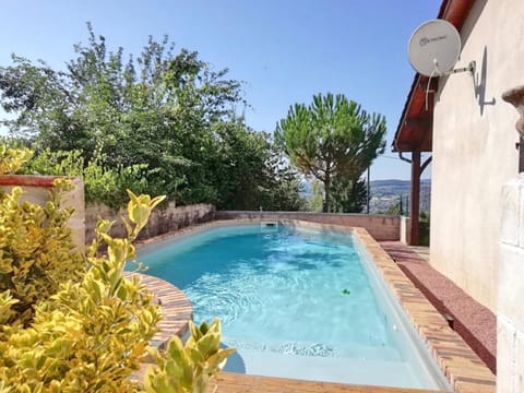 City view, Swimming pool