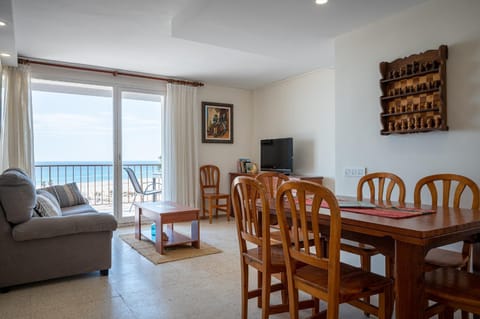 AT111 Torremar II Apartment in Torredembarra