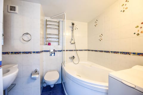 Toilet, Bathroom, Bath