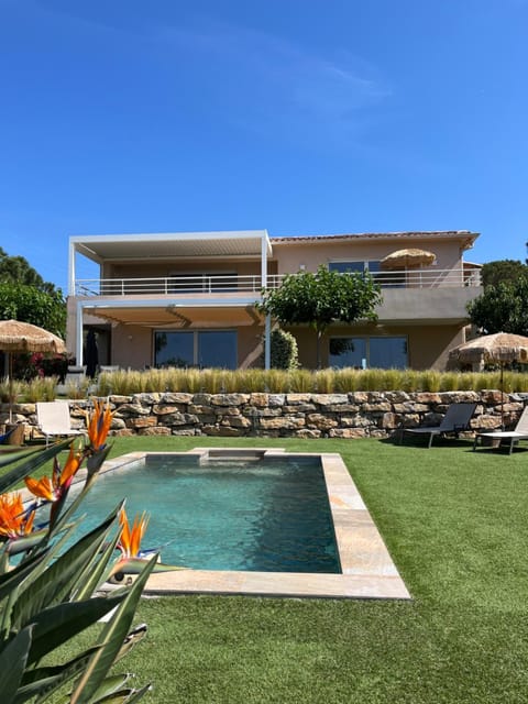 Property building, Pool view