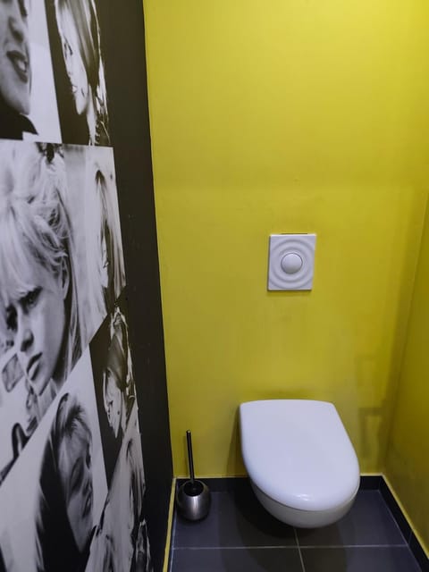 BOUTIQUE HOSTEL BY Cassis Bed and Breakfast in Cassis