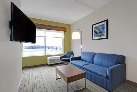 Holiday Inn Express & Suites - Port Elgin Hotel in Saugeen Shores