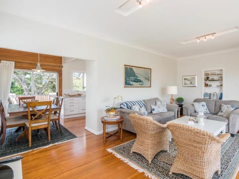 Blue Peter - Opua Holiday Home House in Northland