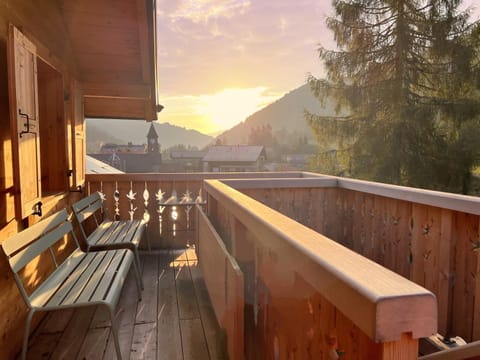 ZE Mountain Lodge, Morgins Apartment in Châtel