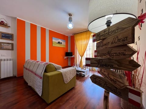 Goccia in Valdorcia Smart Home Apartment in San Quirico d'Orcia