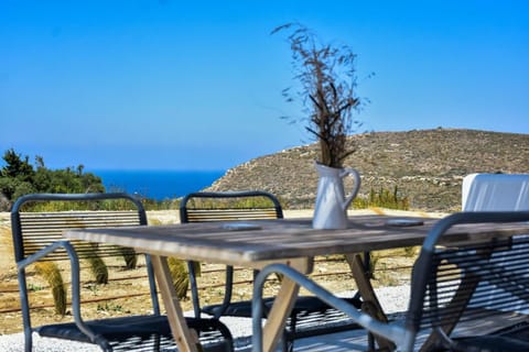 Day, View (from property/room), Balcony/Terrace, Dining area, Mountain view, Sea view