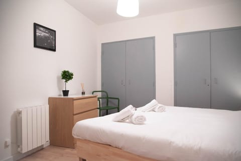 Le PETIT AVIGNONNAIS - SUAVECORAZON - INTRAMUROS - CENTER Apartment in Avignon