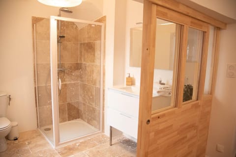 Le PETIT AVIGNONNAIS - SUAVECORAZON - INTRAMUROS - CENTER Apartment in Avignon