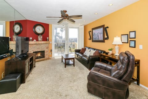 G322 - Suite Beach Penthouse House in Oceanside