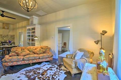 Updated Boerne Cottage Sip, Explore and Relax! Casa in Boerne