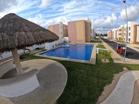 Pool view, Swimming pool