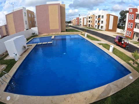 Pool view, Swimming pool