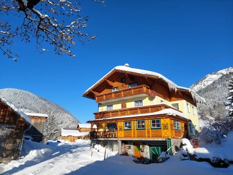 Property building, Facade/entrance, Winter, Balcony/Terrace, Mountain view