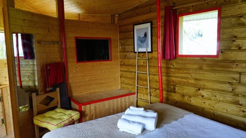 Cabane en bois climatisée Wohnung in Fronsac