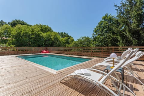 LANDAGAINA Villa with heated pool and garden Guethary close to Biarritz House in Bidart