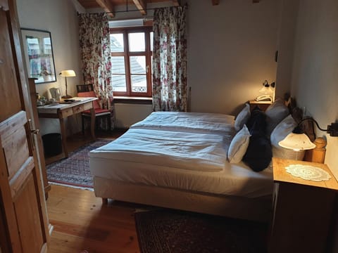 CB Hotel Becker Bed and Breakfast in Mainz