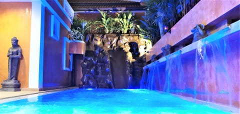 HIDELAND Luxury Pool Villa Pattaya Walking Street 5 Bedrooms Chalet in Pattaya City