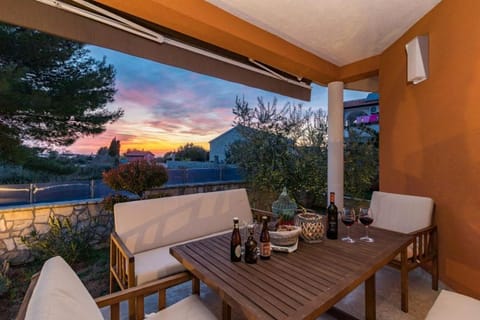 Garden, Balcony/Terrace